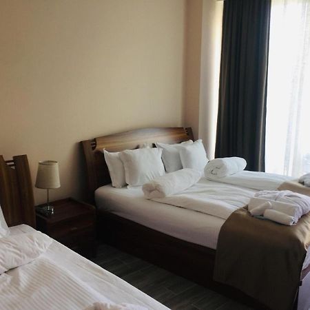 Hotel Lazi Koboeleti Buitenkant foto