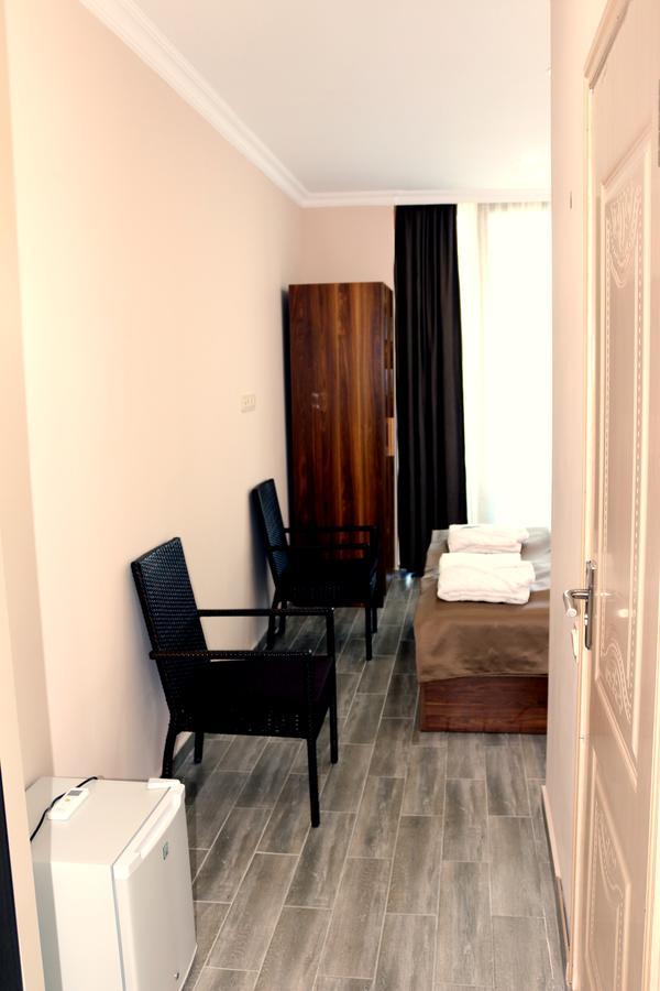 Hotel Lazi Koboeleti Buitenkant foto
