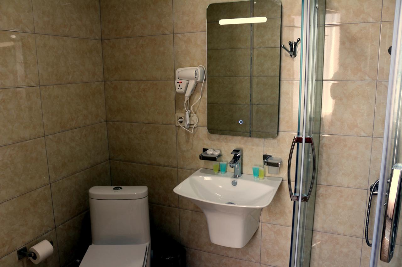 Hotel Lazi Koboeleti Buitenkant foto