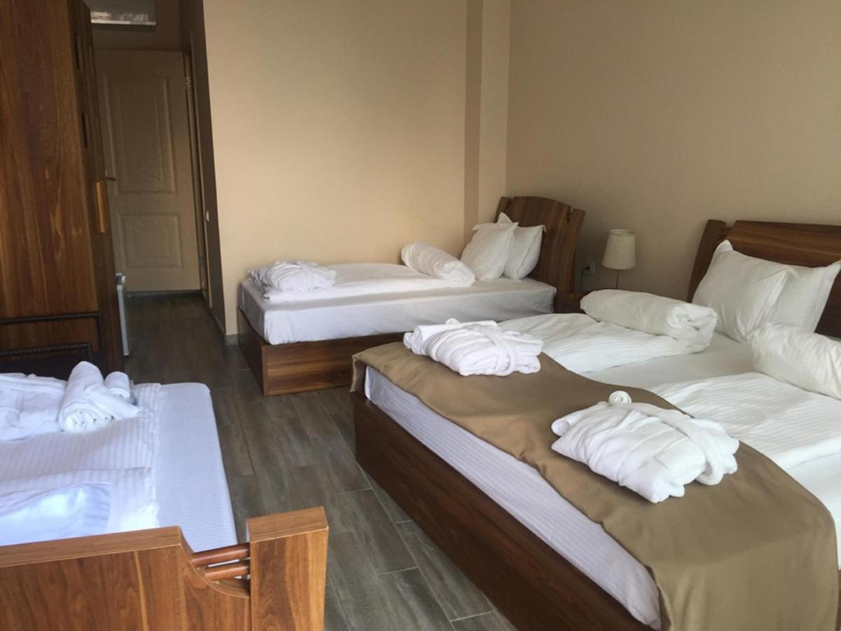 Hotel Lazi Koboeleti Buitenkant foto