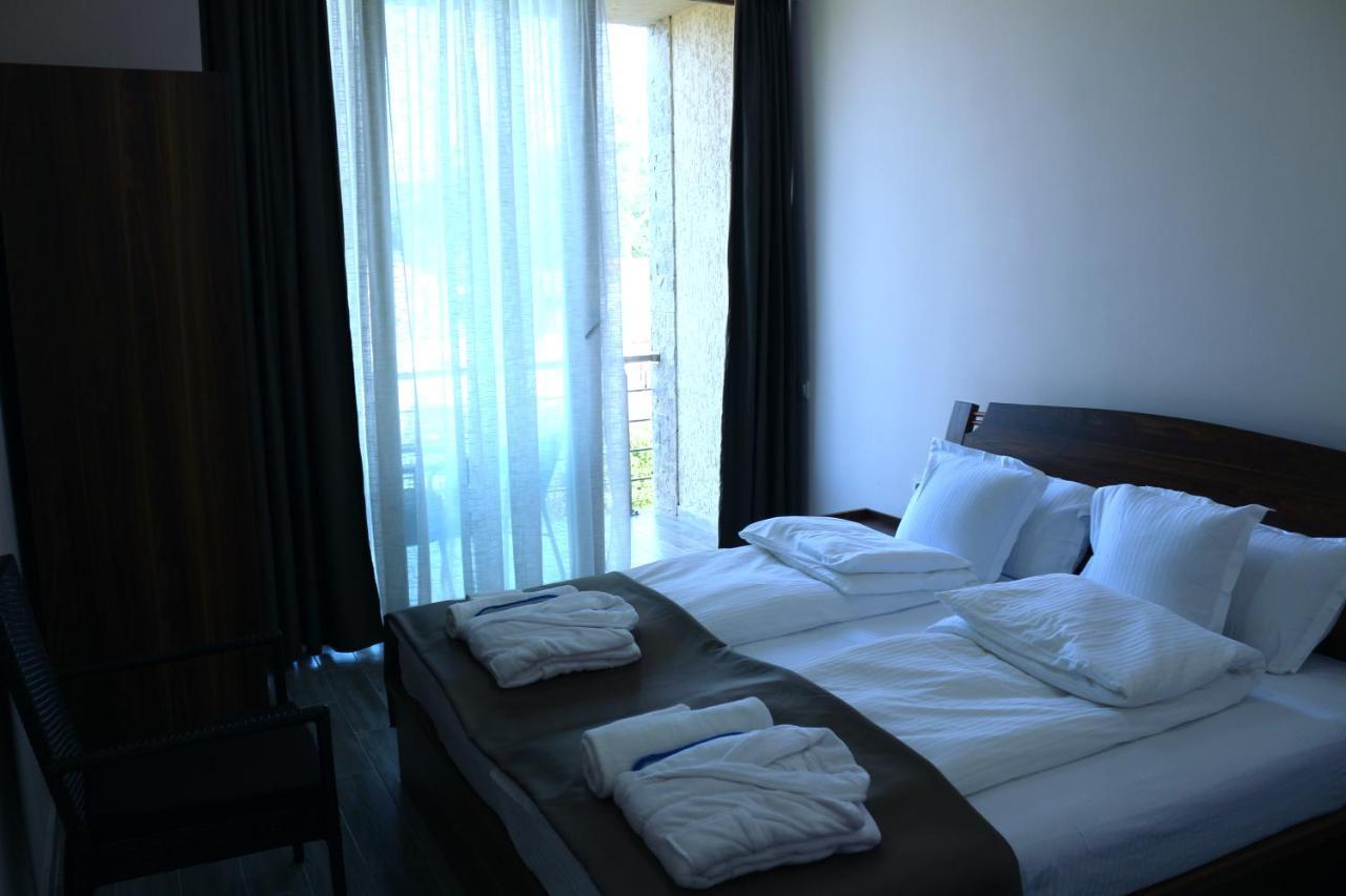 Hotel Lazi Koboeleti Buitenkant foto