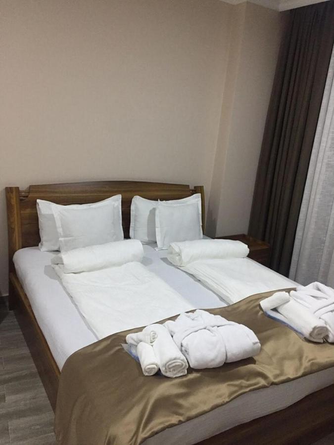 Hotel Lazi Koboeleti Buitenkant foto